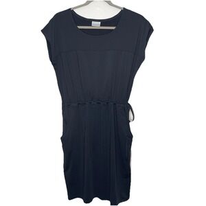 Columbia Women's Dress Black Short Sleeve Pockets Large Cinch Waist Knee Length